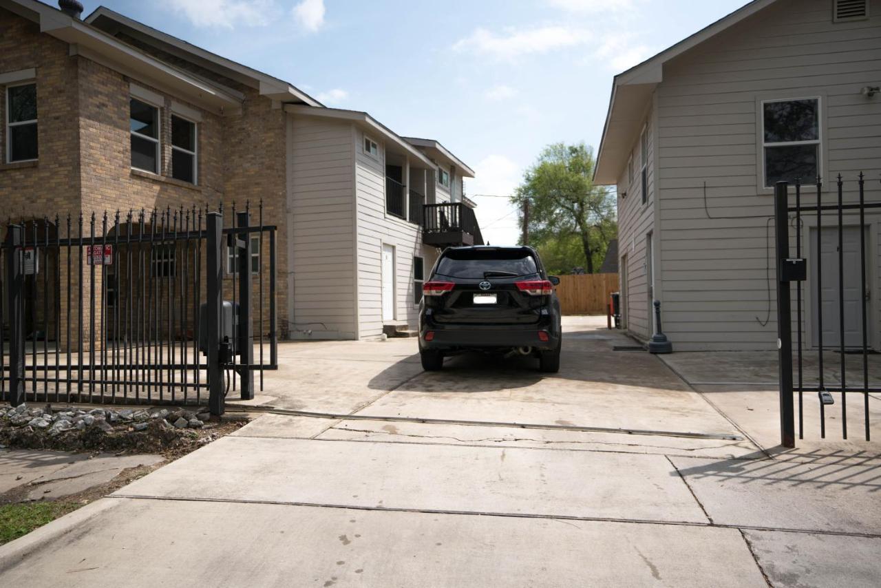 East Downtown Bungalow Apartment Houston Exterior photo